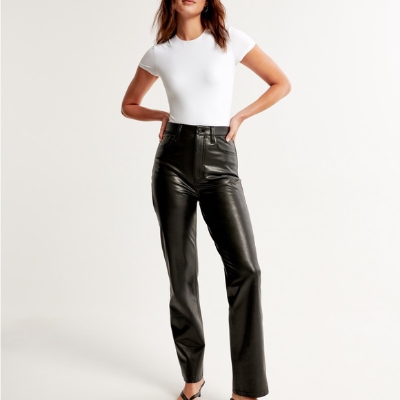 A&F The 90s Straight Ultra High Rise Leather Pants - Picture 2 of 9
